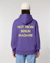 Lade das Bild in den Galerie-Viewer, Sweatshirt Hoodie: Lässiger Lutz "MADAME" Print