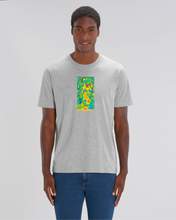 Lade das Bild in den Galerie-Viewer, T-Shirt: Kräftiger Karl "KARTE" Print