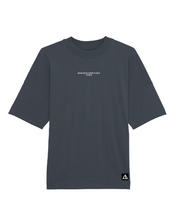 Lade das Bild in den Galerie-Viewer, T-Shirt: Übergroßer Ulli "BRAUNSCHWEIGER JUNG" Stick