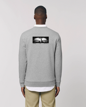 Lade das Bild in den Galerie-Viewer, Sweatshirt Crewneck: Geiler Gustav "HOME" Backprint
