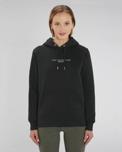 Lade das Bild in den Galerie-Viewer, Sweatshirt Hoodie: Gute Gerda "BRAUNSCHWEIGER MÄDEL" Stick
