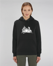 Lade das Bild in den Galerie-Viewer, Sweatshirt Hoodie: Gute Gerda "Quadriga" Print