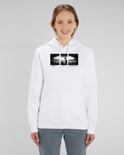 Lade das Bild in den Galerie-Viewer, Sweatshirt Hoodie: Gute Gerda "HOME" Print