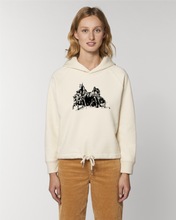 Lade das Bild in den Galerie-Viewer, Sweatshirt: Weiche Wilma "QUADRIGA" Print