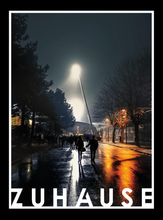 Lade das Bild in den Galerie-Viewer, Sweatshirt Hoodie: Lässiger Lutz "ZUHAUSE" Print