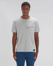Lade das Bild in den Galerie-Viewer, T-Shirt: Kräftiger Karl &quot;BRAUNSCHWEIGER JUNG&quot; Print
