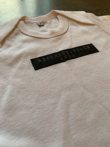 Baby Body: Kleiner Klaus "BRAUNSCHWEIGER JUNG" Block Print